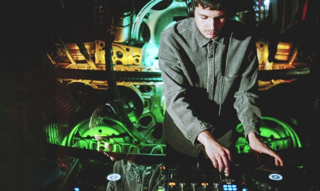 10 safensound, Cross club, Kletis